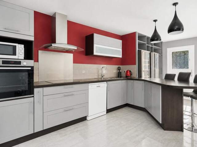 Maison de 5 pièces de 135 m² à Romainville — photo du bien