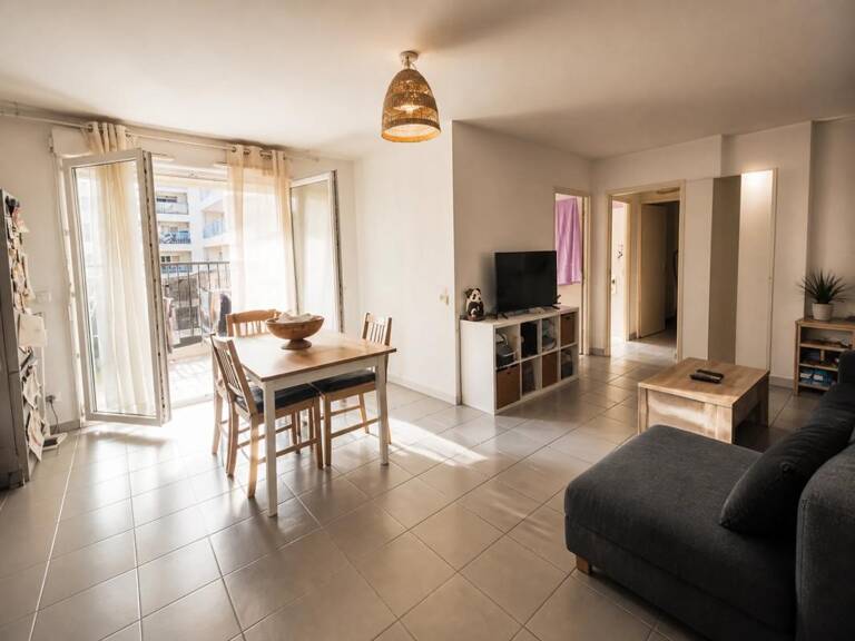Appartement T3 de 57,7 m² situé à Marseille — photo 1