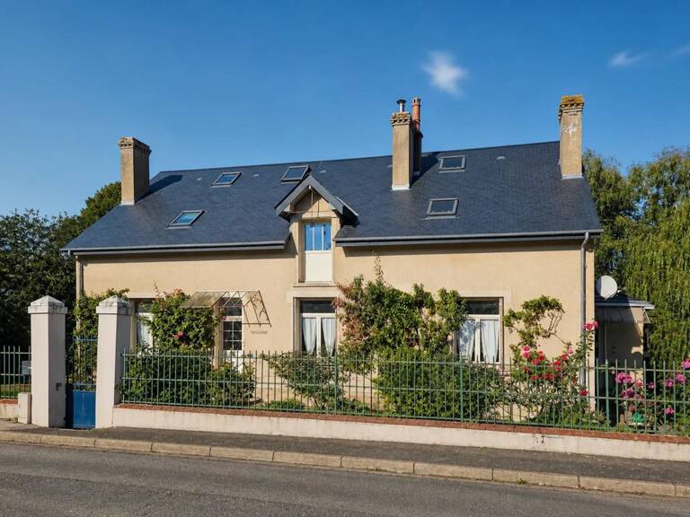 Maison de 8 pièces de 223 m² à Coudrecieux — photo 1
