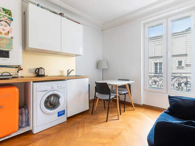 Appartement de 2/3 pièces de 33 m² à Paris — photo du bien