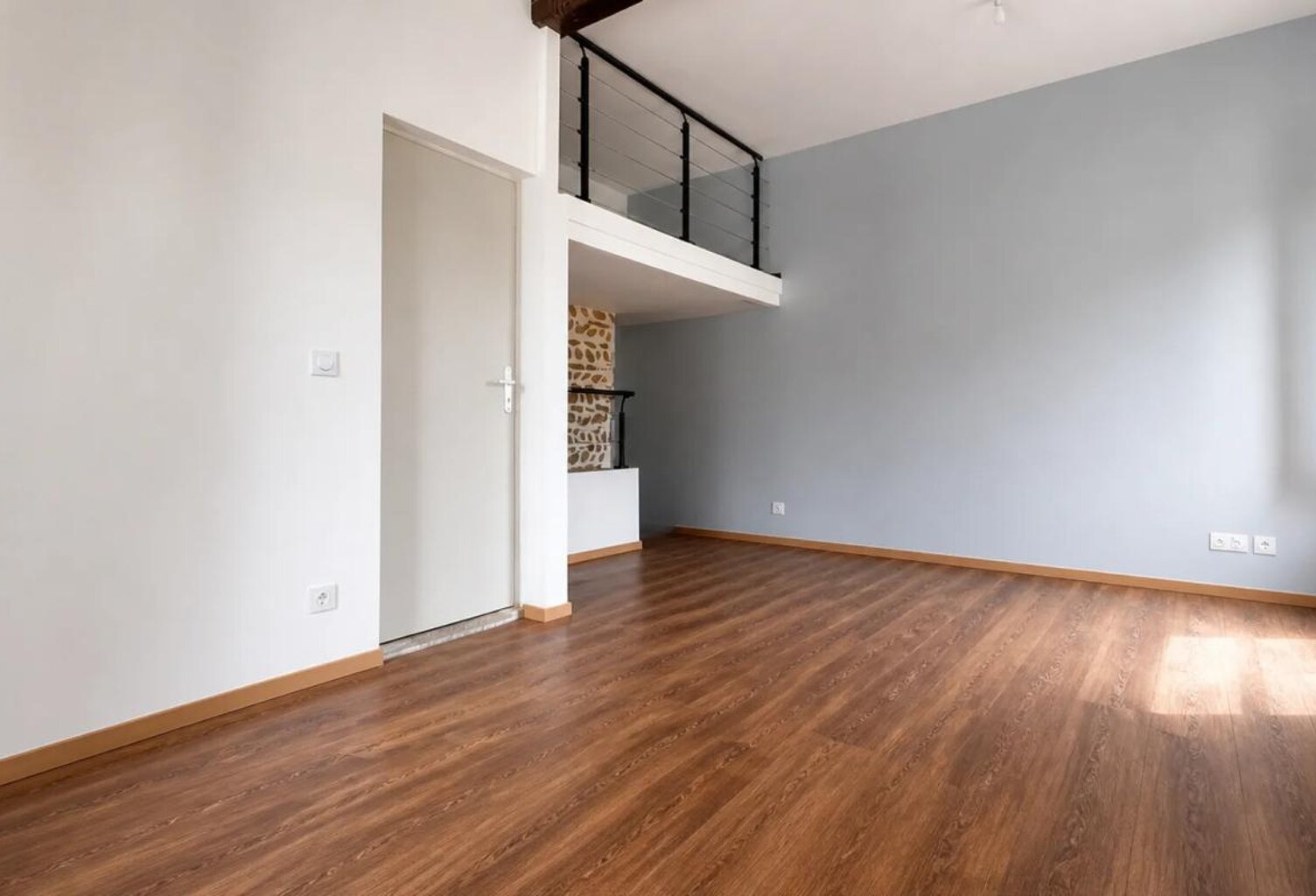 Immeuble de 5 pièces de 91 m² à Perpignan — photo 1