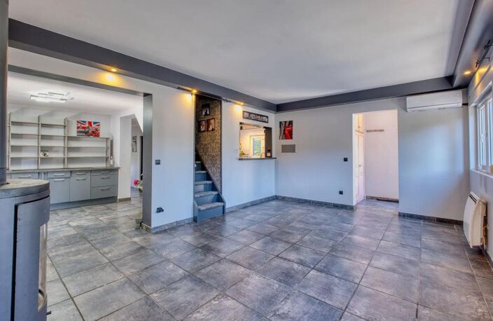 AINGERAY – MAISON INDIVIDUELLE 144 M² – 4 CHAMBRES – VÉRANDA — photo 3