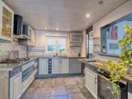 AINGERAY – MAISON INDIVIDUELLE 144 M² – 4 CHAMBRES – VÉRANDA — photo 4