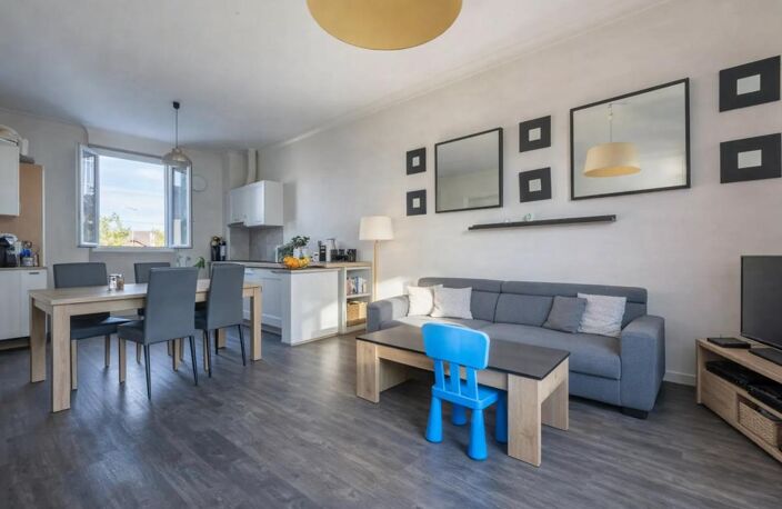 Belle maison mitoyenne de 4 pièces à Villemomble — photo 2