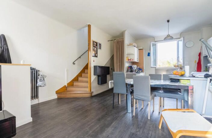Belle maison mitoyenne de 4 pièces à Villemomble — photo 3