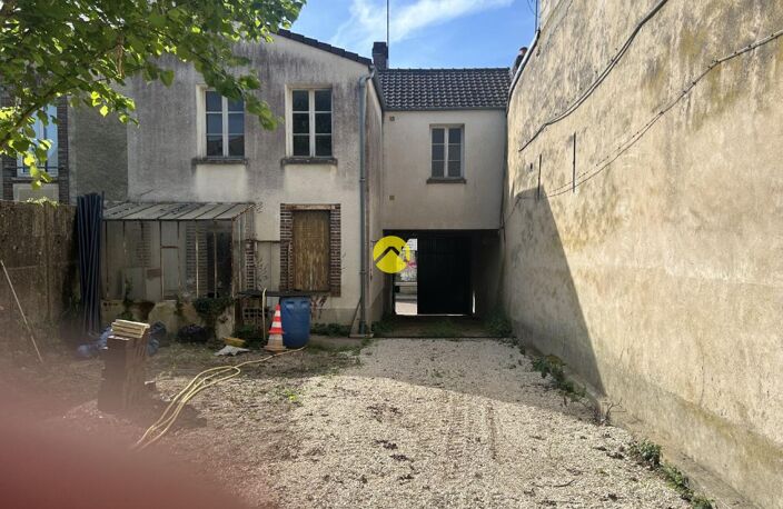 MAISON à rénover — photo 2