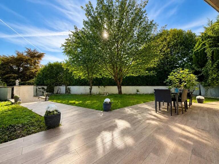 Maison de 6 pièces de 117 m² à Saint-Brice-sous-Forêt — photo 1