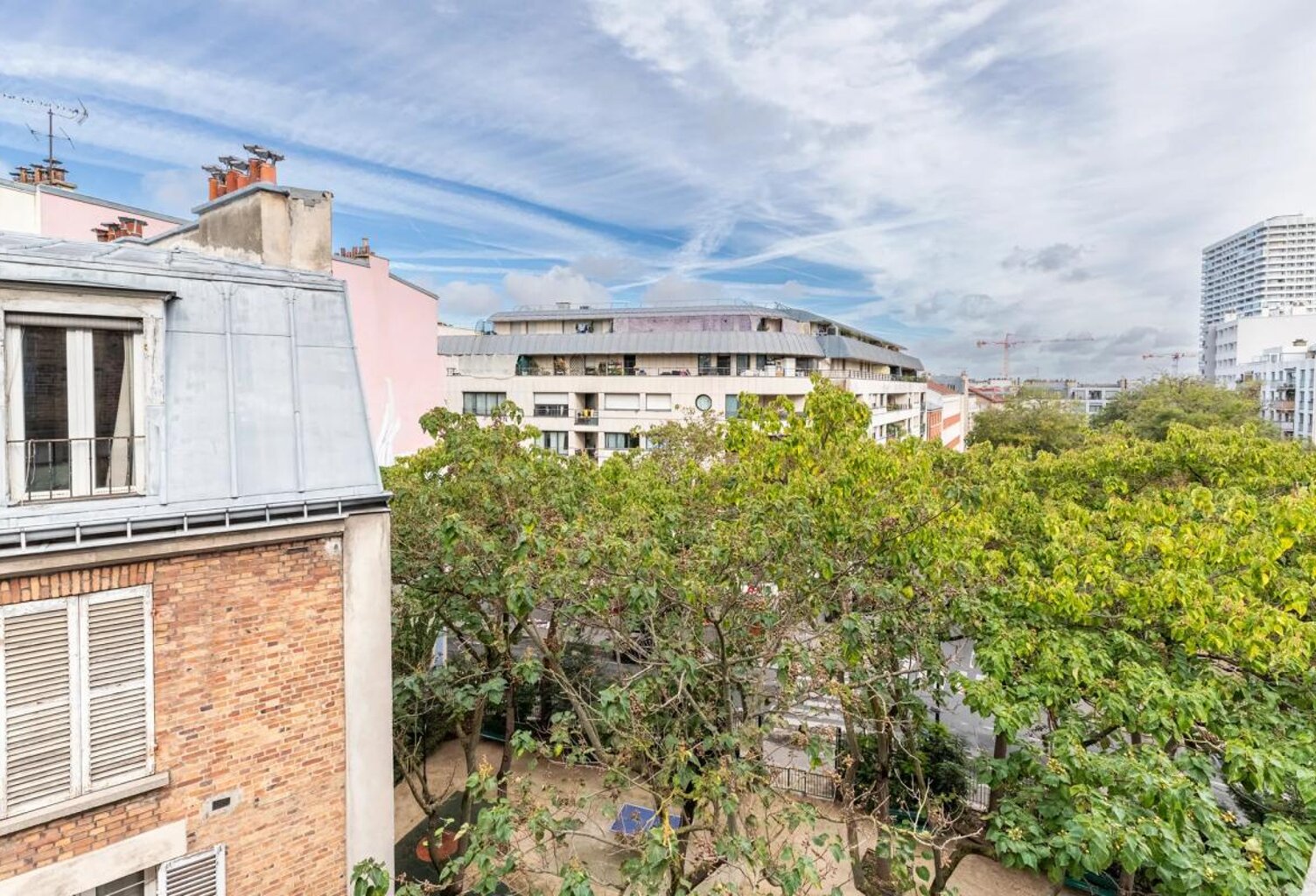 Paris 18e – 2 pièces avec vue dégagée — photo 1