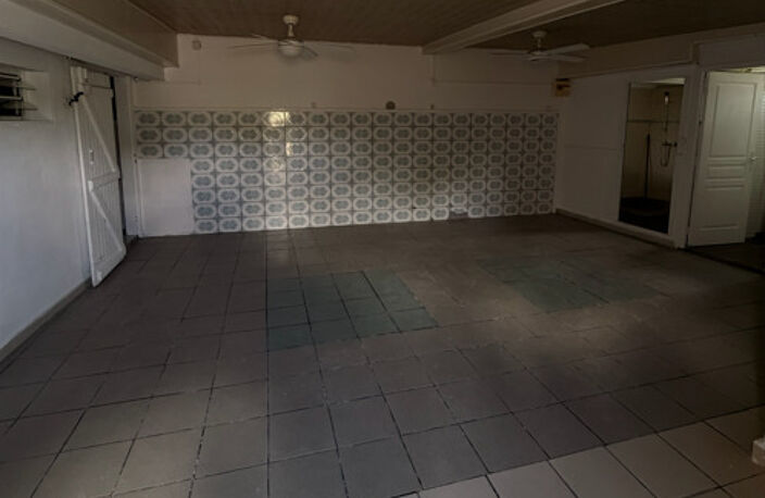 Location d'une maison F3/4 de 85 m2 Saint-André — photo 2