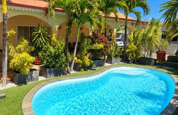Villa familiale T5 d’exception avec piscine – La Rivière Saint-Louis, secteur Ouaki — photo 4