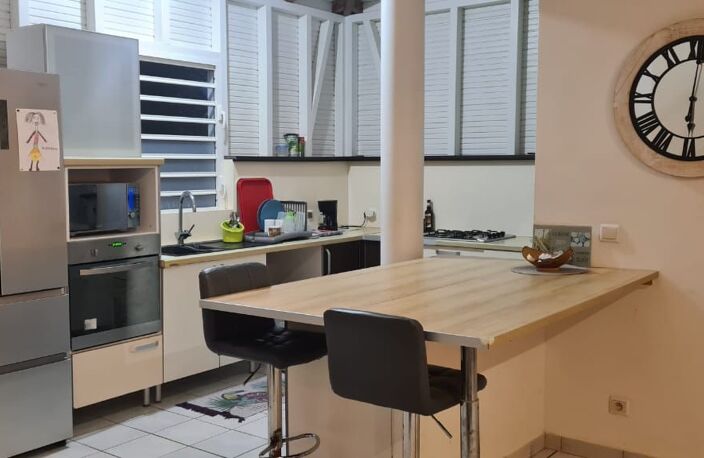 maison T4 Goyave — photo 4
