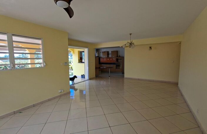 Maison T4 129m² À Louer non meublée quartier TIVOLI à  Fort De France — photo 4