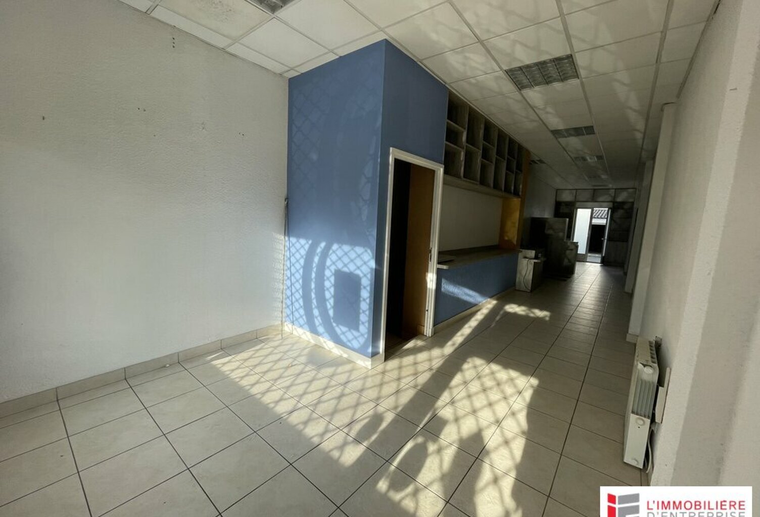 LOCAL COMMERCIAL A LOUER — photo 1