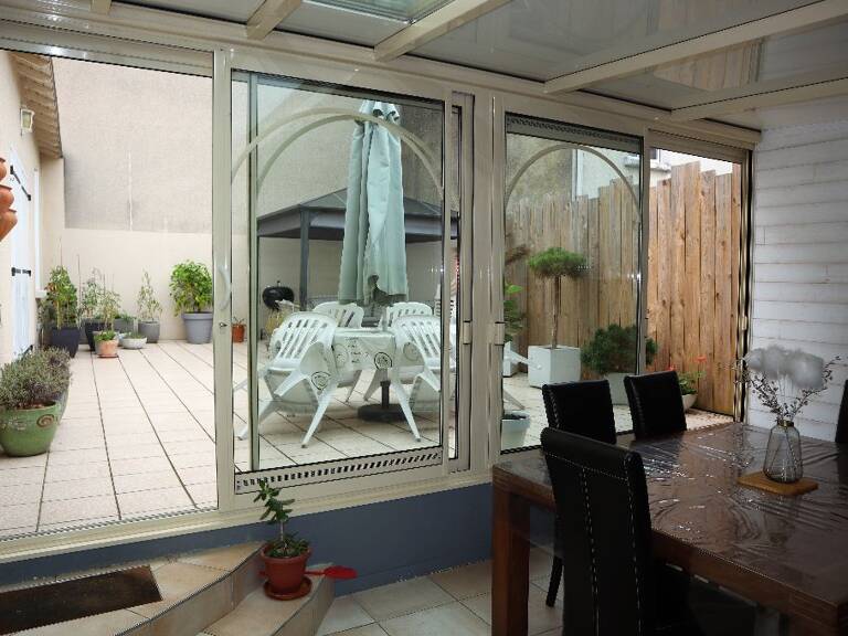 Maison À Louer — photo 1