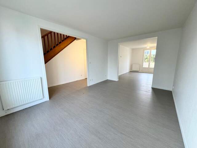 Maison familiale de 116 m² – 4 chambres - Garage — photo du bien