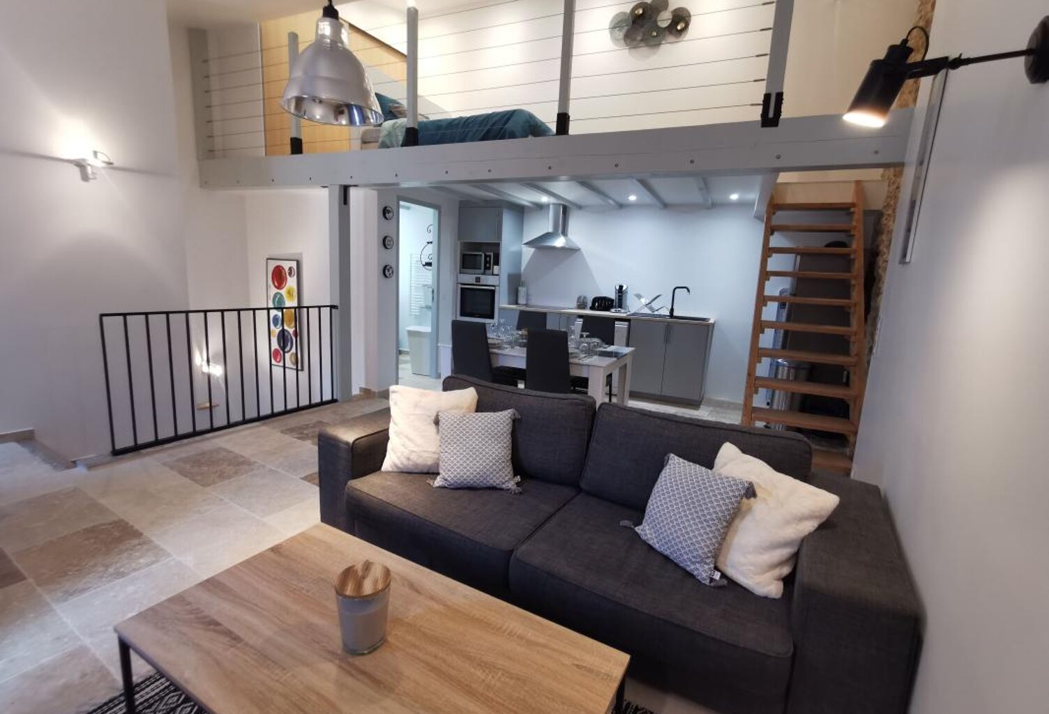 Appartement À Louer a Régusse de 42,16m2 — photo 1