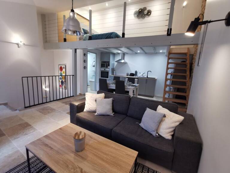 Appartement À Louer a Régusse de 42,16m2 — photo 1