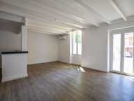Maison à vendre à Orange, trois chambres et jardin ! — photo 2
