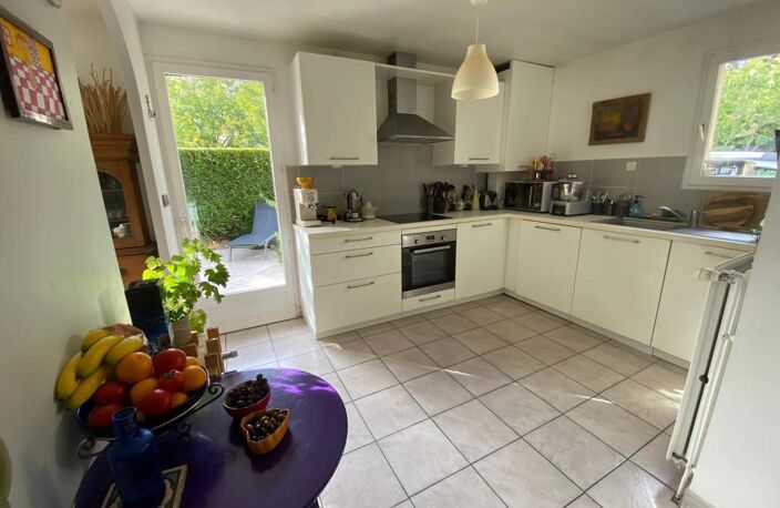 Sainte-Foy-lès-Lyon – Une maison de charme indépendante dans une copropriété — photo 3