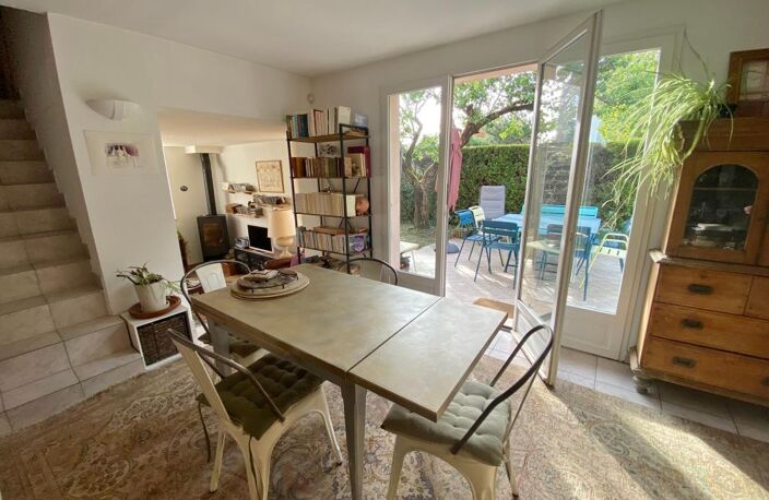 Sainte-Foy-lès-Lyon – Une maison de charme indépendante dans une copropriété — photo 4
