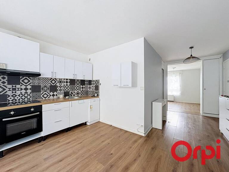 Appartement À Vendre — photo 1