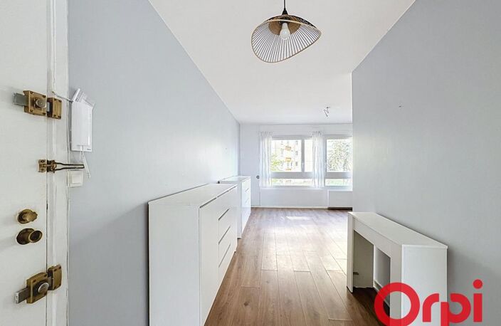 Appartement À Vendre — photo 3