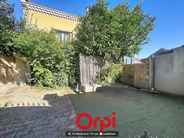 Maison de ville avec jardin privatif — Proche Métro et Saint-Thomas d'Aquin — photo du bien
