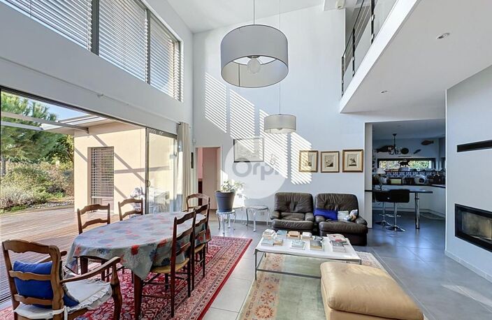 Villa Chassagny 6 pièce(s) 160 m2 — photo 4