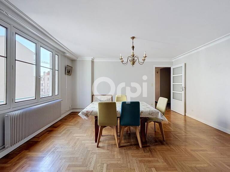 Grand appartement de type 3 à rafraîchir — photo 1
