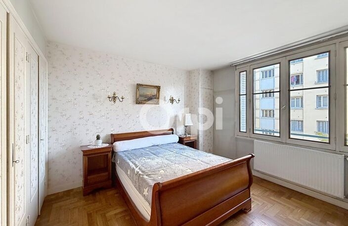 Grand appartement de type 3 à rafraîchir — photo 3