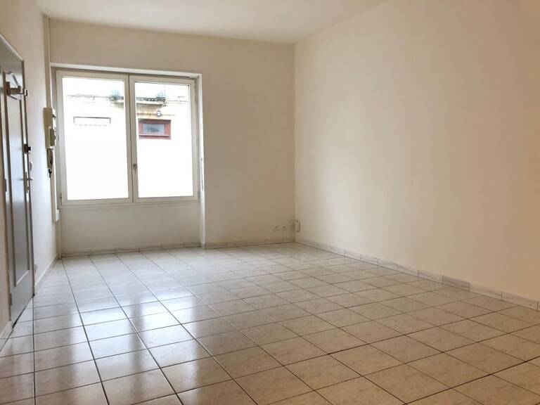 Appartement À Louer — photo 1