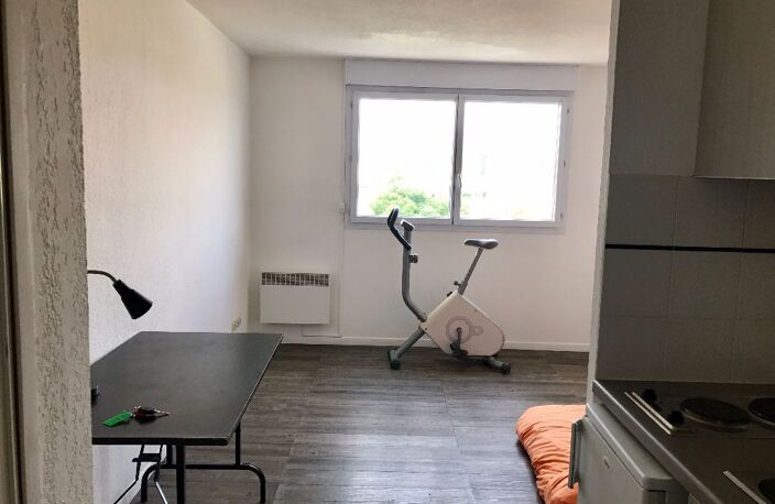 LATTES - Studio avec parking — photo 2