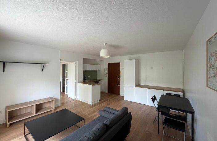 LOCATION APPARTEMENT MEUBLÉ 2 PIÈCES CHEMIN DE LA MAJOURANE TOULON — photo 4