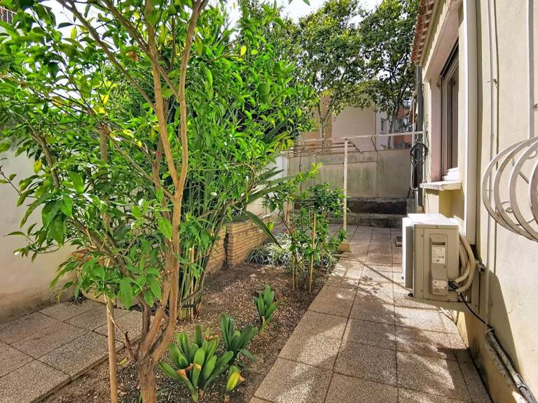 Toulon Ouest (83200) Saint-Roch Maison Type 4 avec jardin et garage — photo 1