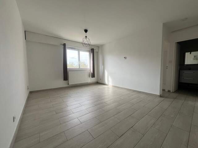 Studio Saint-Max avec parking libre d'occupant — photo du bien