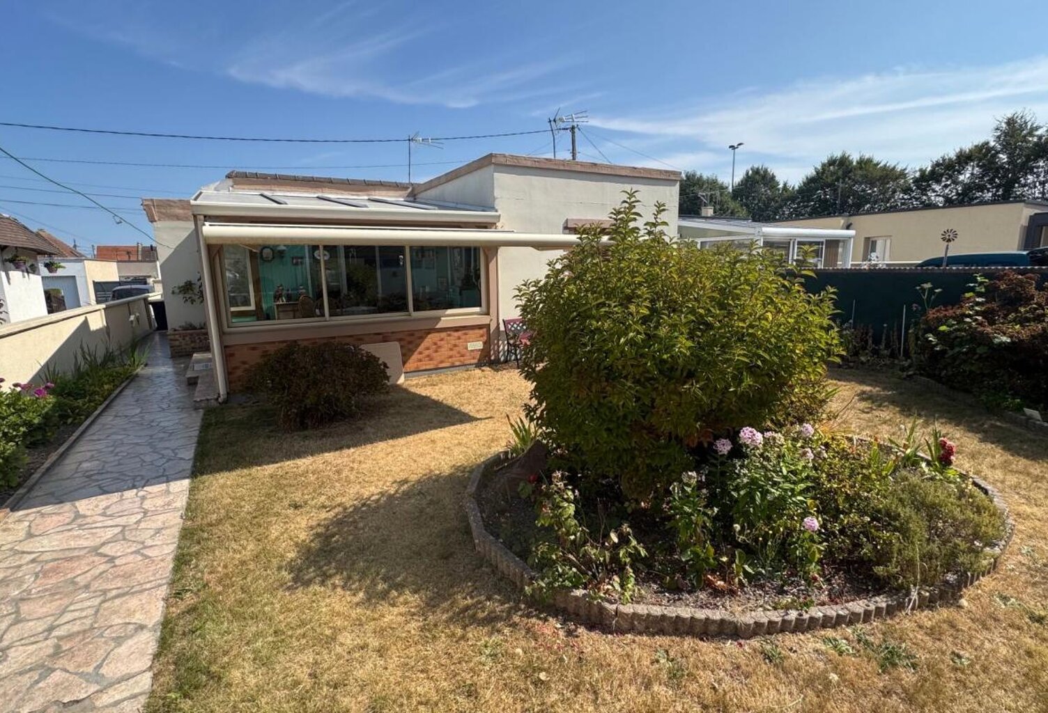Maison de plain-pied — photo 1