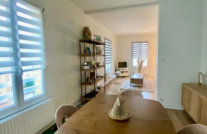 PORT-DE-PLAISANCE  - APPARTEMENT MEUBLÉ 2 PIECES — photo 4