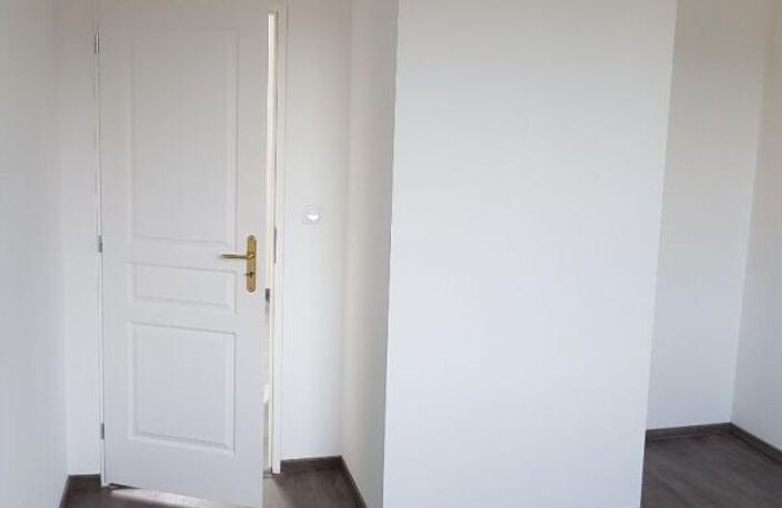 DANTON - APPARTEMENT 2 PIECES — photo 3