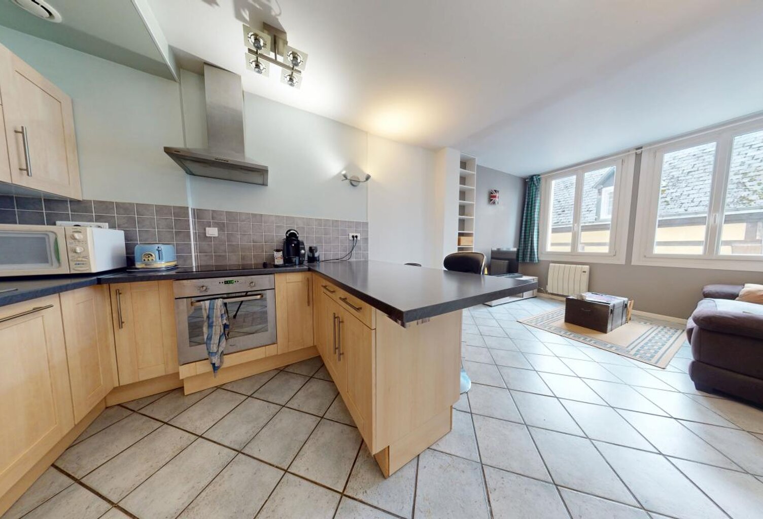 Appartement À Vendre Montivilliers F3 Plein centre — photo 1