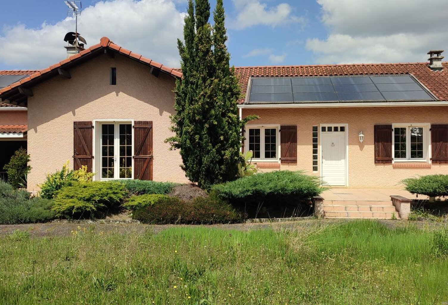 Maison À Vendre — photo 1