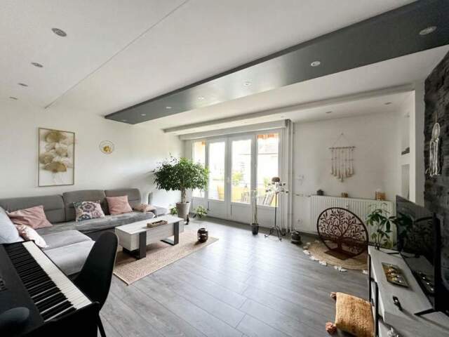 A VENDRE - RUMILLY – HYPER CENTRE | APPARTEMENT 4 PIÈCES — photo du bien