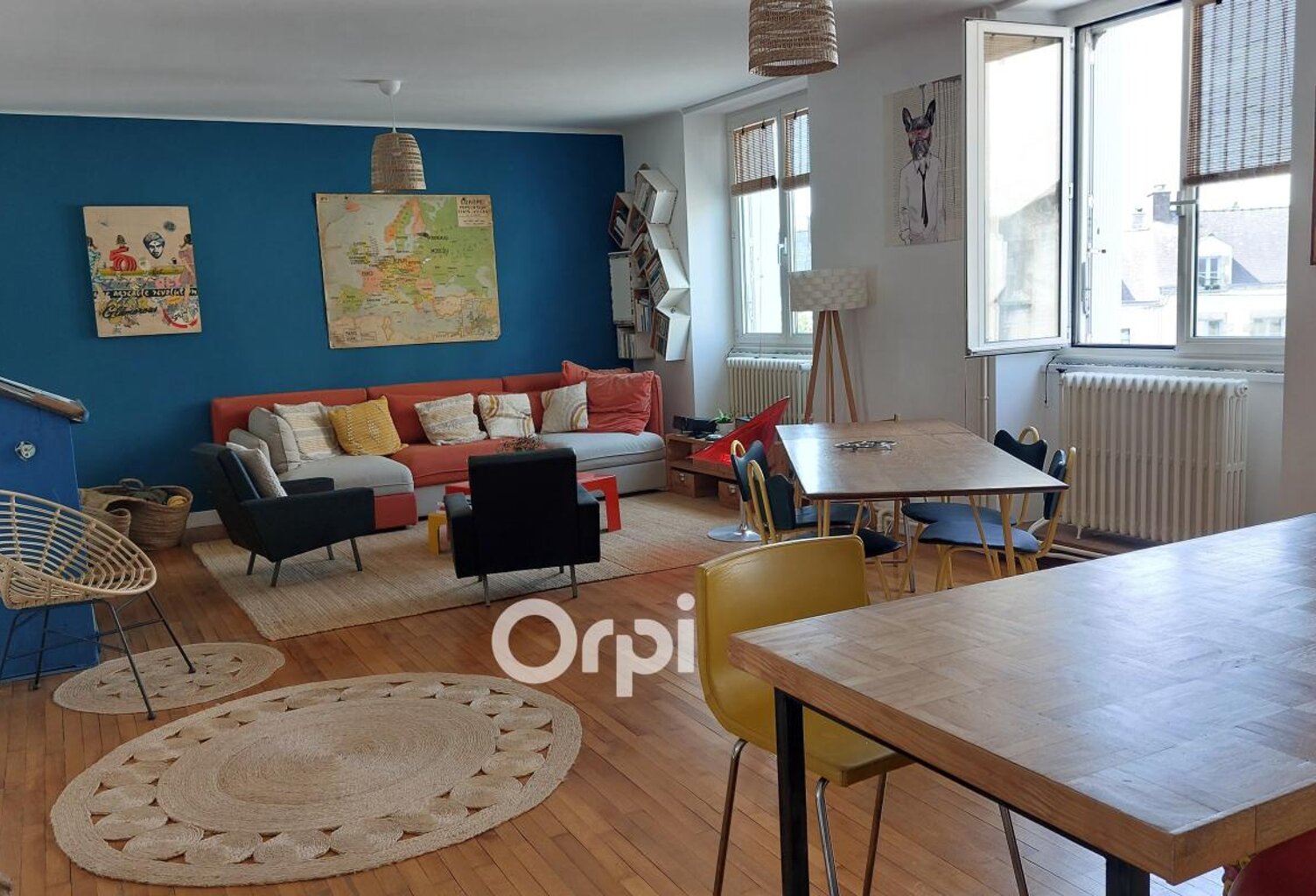 Maison de ville entièrement rénové de 220m² dont 135,9 m² habitable en plein cœur de La Roche-Bernard — photo 1