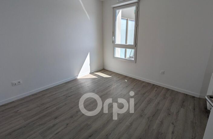 T3 neuf avec extérieur et stationnement — photo 5