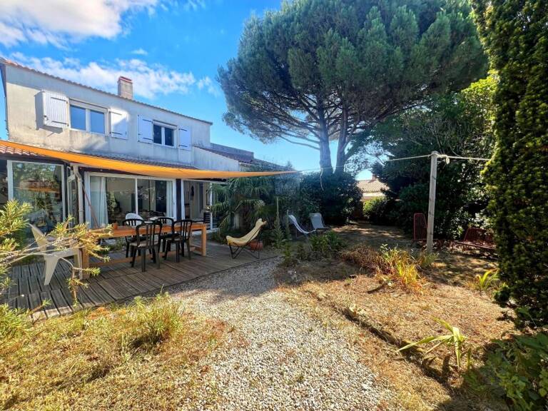 Jard-sur-Mer — Maison 162 m² | Terrain 950 m² | Plage à pied — photo 1