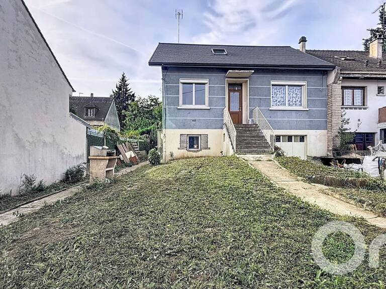 Maison À Vendre — photo 1