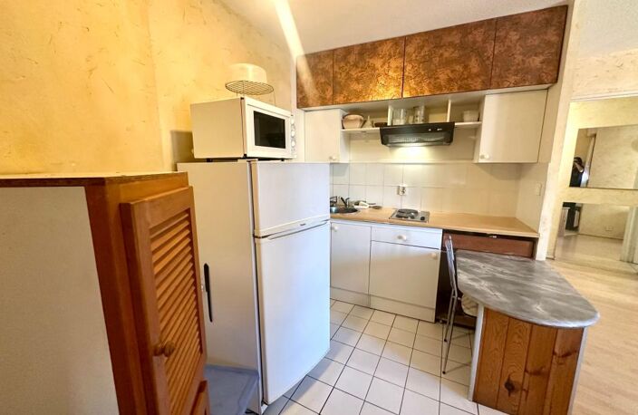 Appartement À Vendre — photo 3