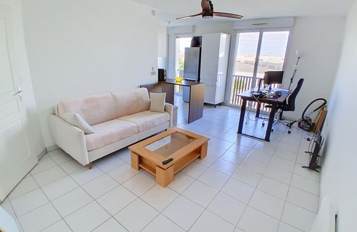 Appartement À Louer — photo 3