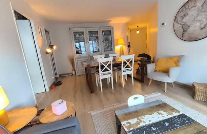 Appartement À Vendre — photo 2