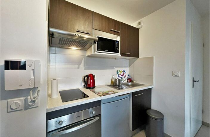 TOULOUSE -  Route de Launaguet Appartement T2 Meublé Parking Calme — photo 5