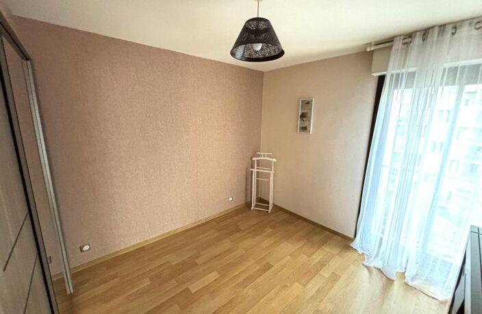 Résidence sécurisée – Appartement T3 de 69 m² avec Balcon, Cave et Parking — photo 4
